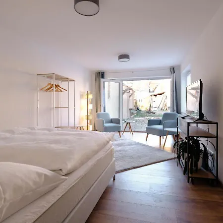 Travel Art Boardinghouse Aparthotel