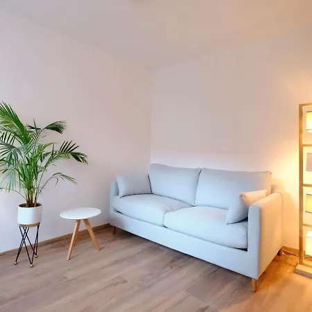 Travel Art Boardinghouse Aparthotel Neuruppin