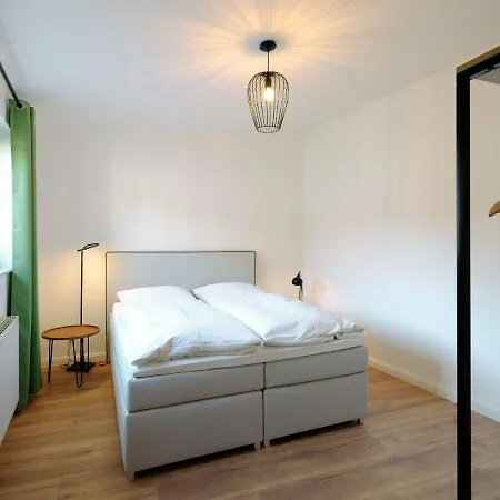 アパートホテル Travel Art Boardinghouse 3*