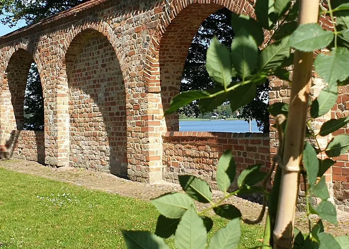 Travel Art Boardinghouse Lejlighedshotel Neuruppin