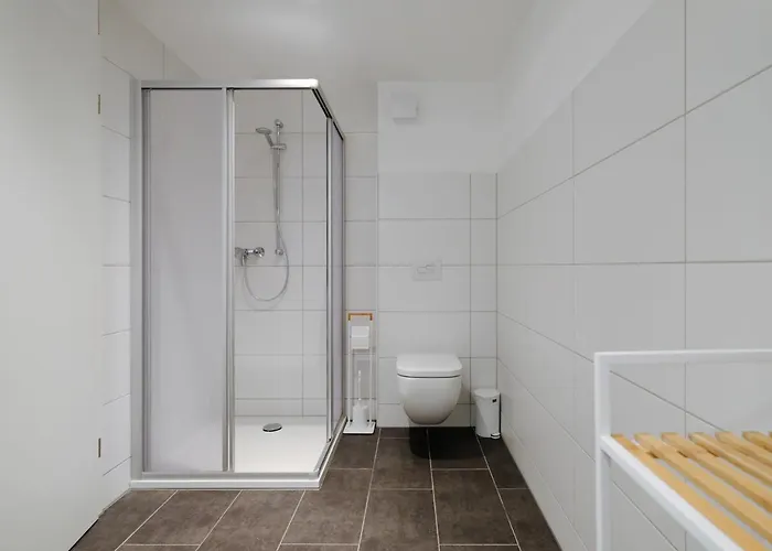 Travel Art Boardinghouse